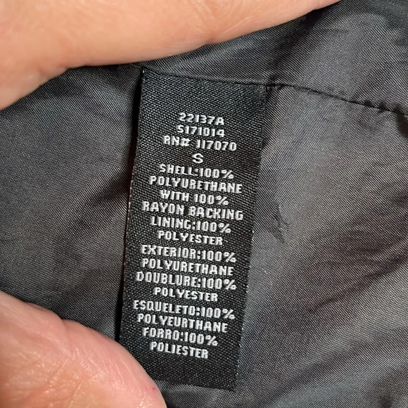 ❤️Therapy quilted faux leather jacket women’s S black cropped moto - Picture 6 of 13